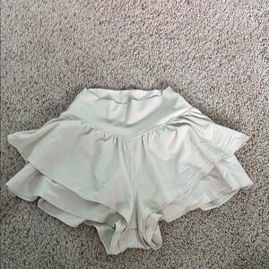 Chic Aerie Cream Layered Shorts